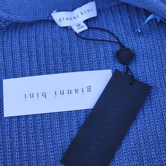 Gianni Bini Womens Medium Cable Knit Cardigan Sweater Set NWT - Picture 16 of 16